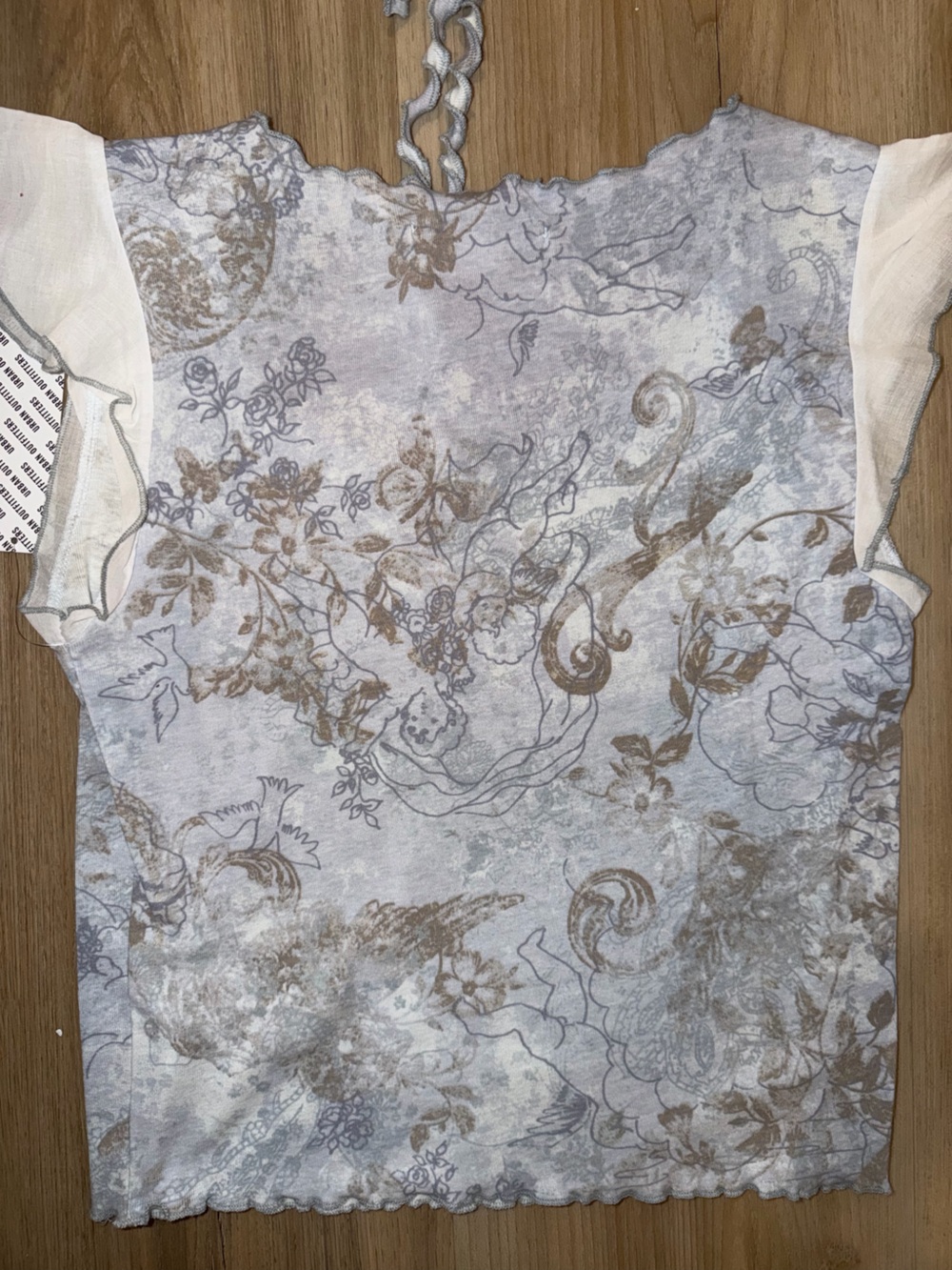 Kimchi Blue Rae Flutter Sleeve Tee - Picture 5 of 7